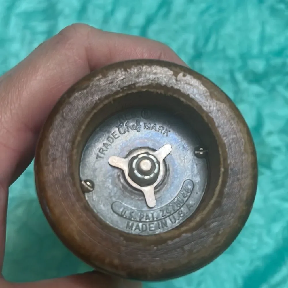 Vintage PepsiCola 1973 wooden Pepper